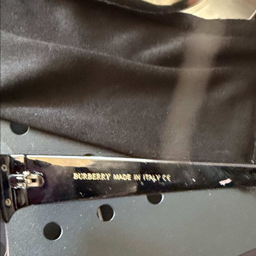 Burberry Black Rimless Shield Sunglasses with Gold Logo - Picture 4 of 5